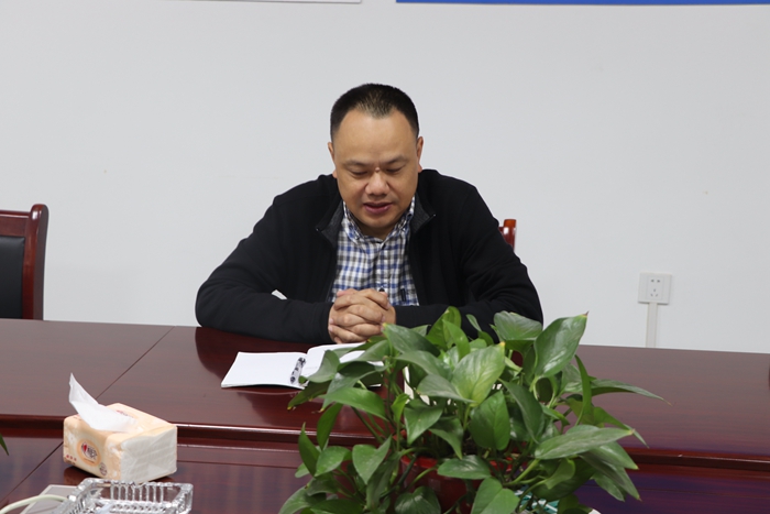 1569569342249584.jpg 图2:谢总授课.JPG