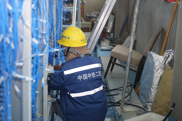 图5：信号室配线.JPG