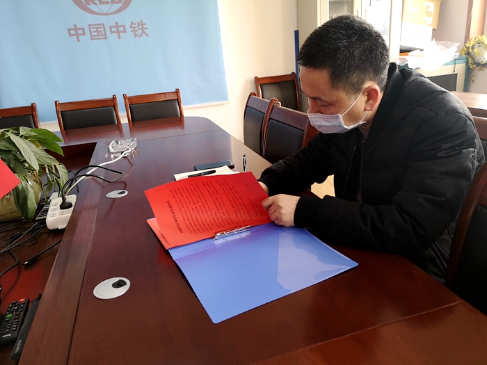 图3：签订共建协议.jpg