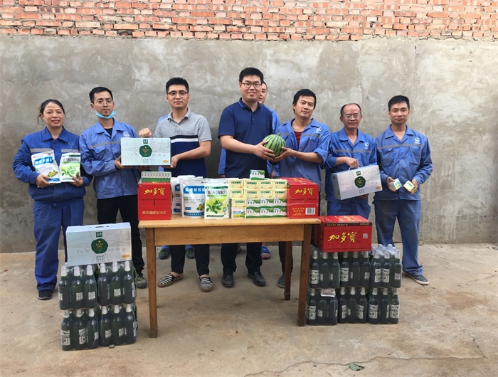 1589787116460224.jpg 洛阳项目部工会慰问作业队现场_副本.jpg