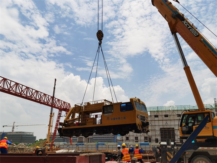 1589850486194804.jpg 吊装现场(2).jpg