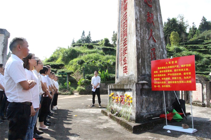 讲述枝柳铁路修建背后的故事.jpg