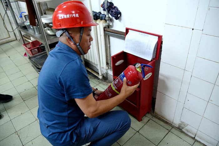 1598837625415127.jpg 检查现场_副本.jpg