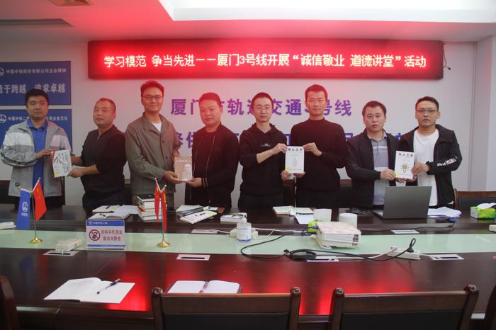 1607310299103981.jpg 2_爱奇艺.jpg