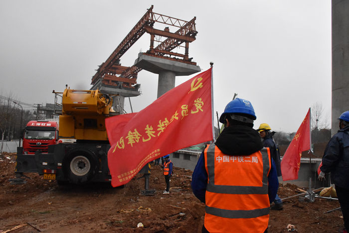 图：吊装现场 (2).JPG