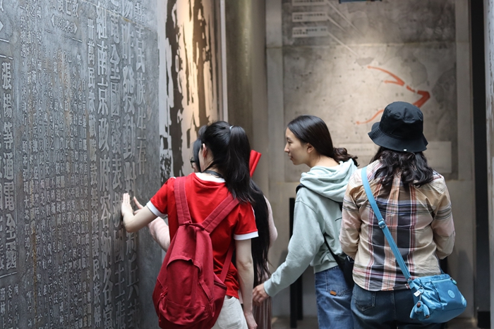 1619332170724526.jpg 图2 活动现场 (2) - 副本.jpg