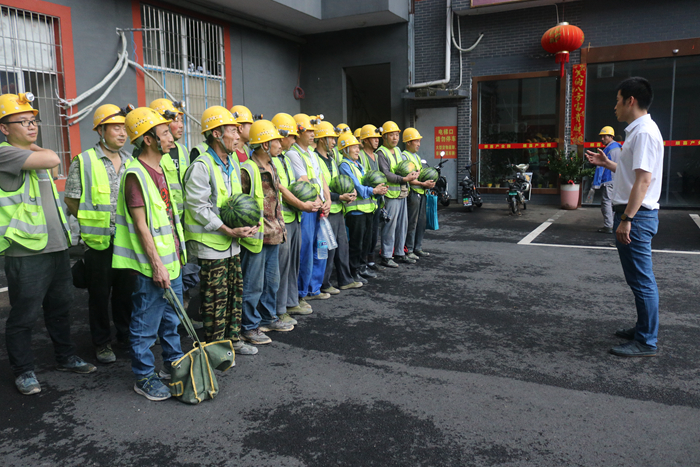 1622468006865153.jpg 图:活动现场_副本.jpg