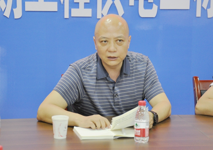 图二 江总_副本.jpg