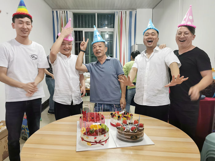 中秋晚会暨三季度生日会1_副本.jpg