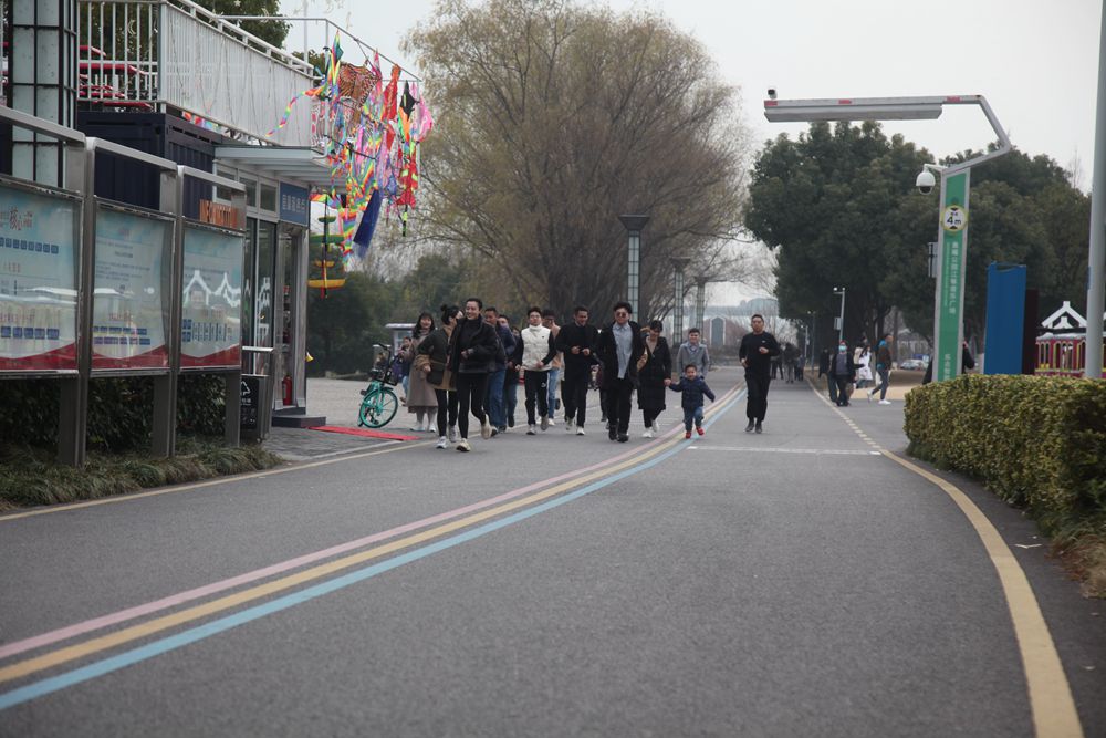 图3：长跑掠影.jpg