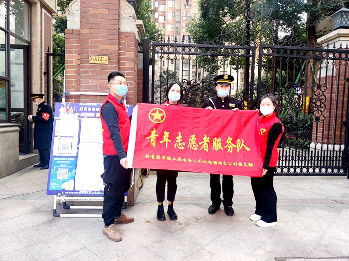 附图3：志愿者合影_副本.jpg