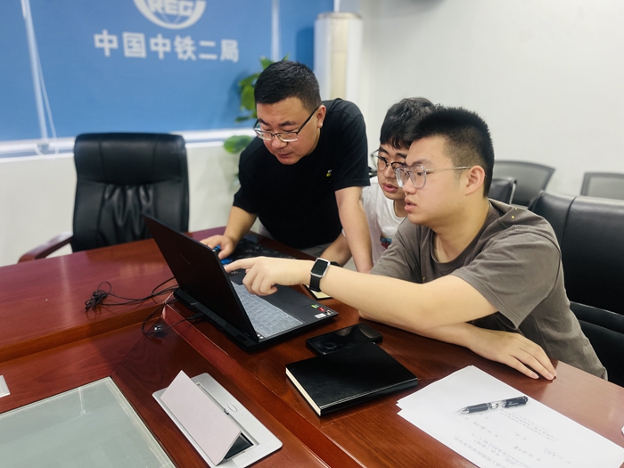 1647252158228068.jpg 图1:培训场景.JPG