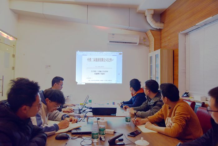 1648717471100345.jpg 学习现场_副本.jpg