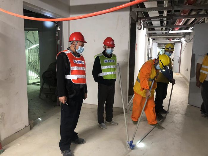 图：现场施工巡查_副本.jpg