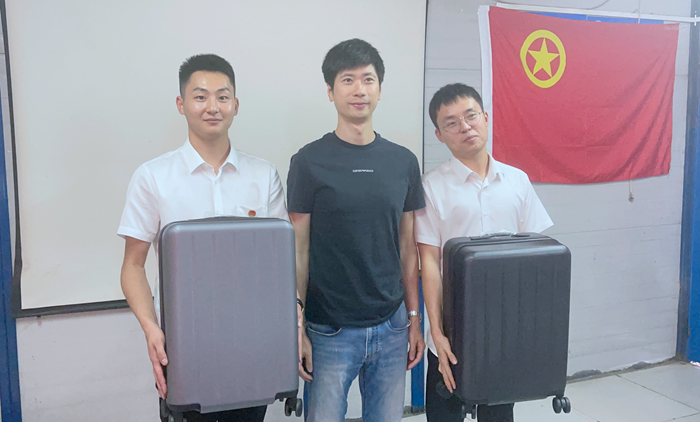 图2 ：颁奖环节.png