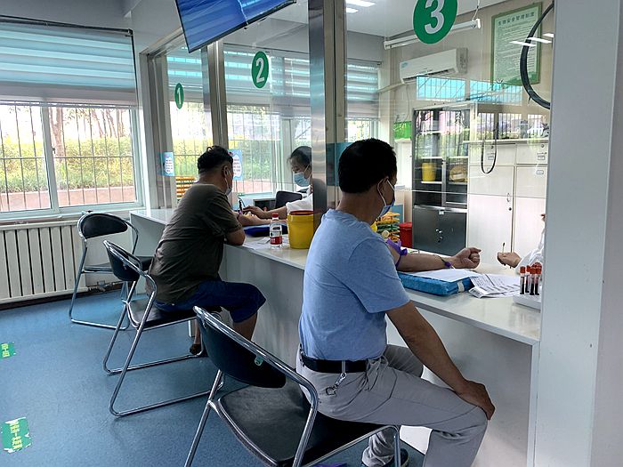 1659692616432856.jpg 图:体检现场_副本.jpg