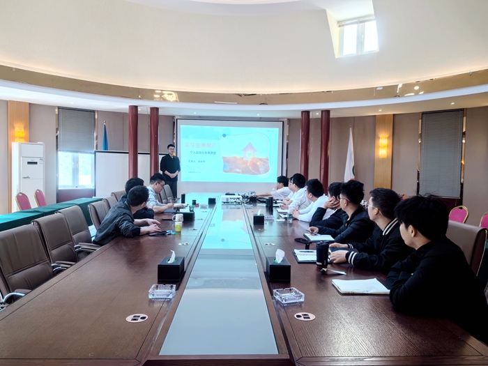 图：见习生学习情况汇报.jpg