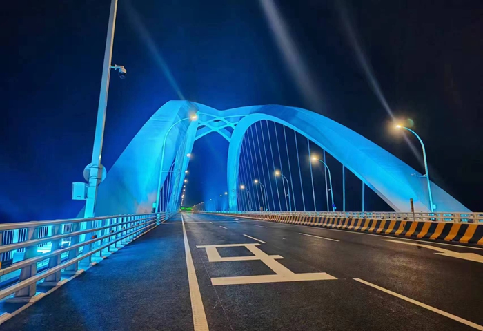 图1 京雄大桥景观调试照片一.jpg