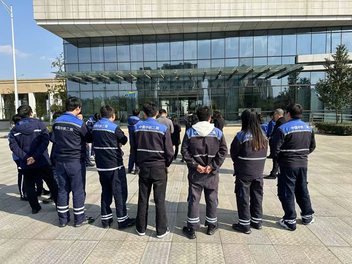 图：成都17号线维保项目参与消防安全应急演练.jpg